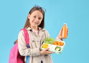 Estos son los alimentos que deben llevar las loncheras para ser saludables