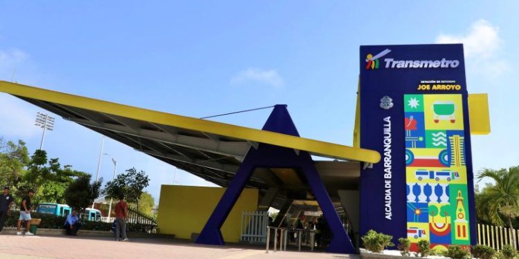 Transmetro celebra 15 años como símbolo de movilidad, sostenibilidad e inclusión