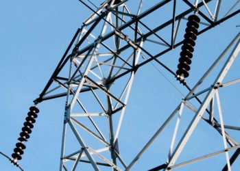 USD 2 millones diarios le cuesta a Ecuador suspensión de venta de energía colombiana