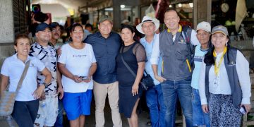 Feria impulsa economía popular en Atlántico