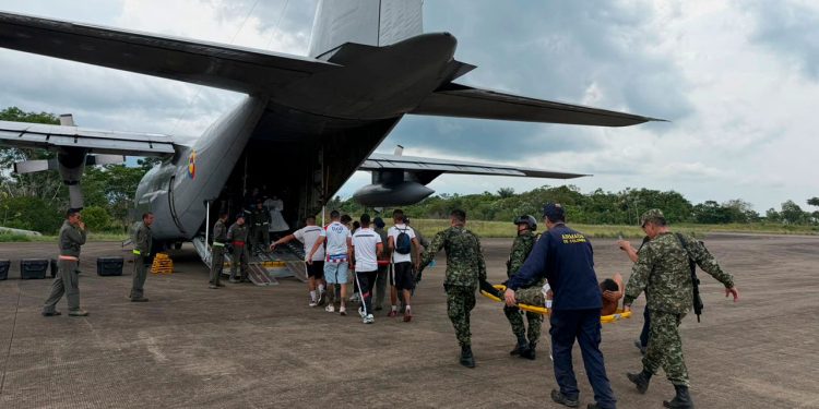 Petro agradece a los pobladores de Puerto Leguízamo, Putumayo, que apoyaron en rescate de soldados en accidente del avión Hércules