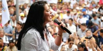 De actriz de cine para adultos al Senado: Amaranta Hank llega al Congreso por el Pacto Histórico