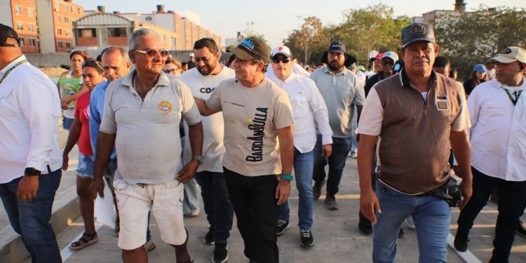 Alcalde Char entregó nueva vía que conecta a Las Gardenias, Santa María, San Luis y Villa San Carlos con la Cordialidad