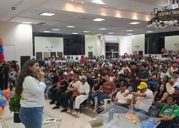 En cierre de campaña: Andrea Vargas, ratifica su compromiso con las comunidades más vulnerables