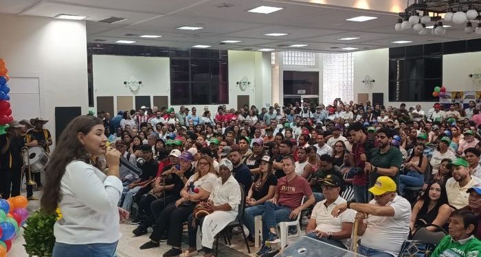 En cierre de campaña: Andrea Vargas, ratifica su compromiso con las comunidades más vulnerables