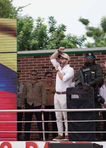 Presidente electo Abelardo De la Espriella hace presencia en Campo de La Cruz para hablar de seguridad y desarrollo integral