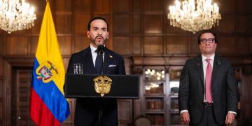 Presidente De La Espriella advierte a narcos y terroristas que “no habrá escondite ni mesa de diálogo que reemplace a la justicia”