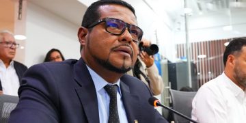 Representante Winsner Sandoval alerta sobre crisis de remisiones, muertes evitables y barreras administrativas de las EPS. Exige intervención urgente del Gobierno Nacional